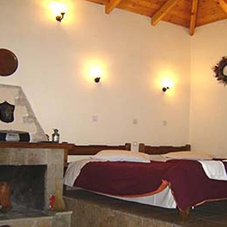 Lithos Hotel Priolithos Ngoại thất bức ảnh